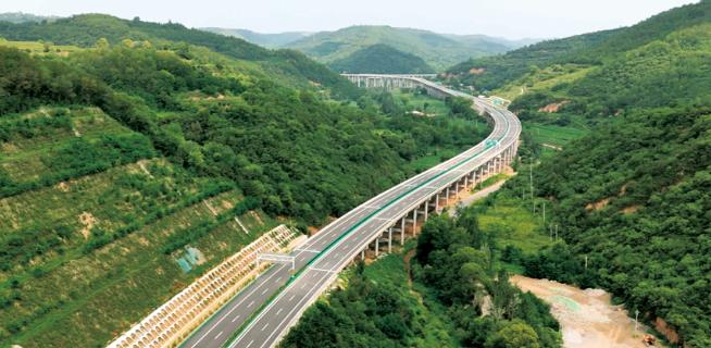 麟游至法門寺高速公路建成通車
